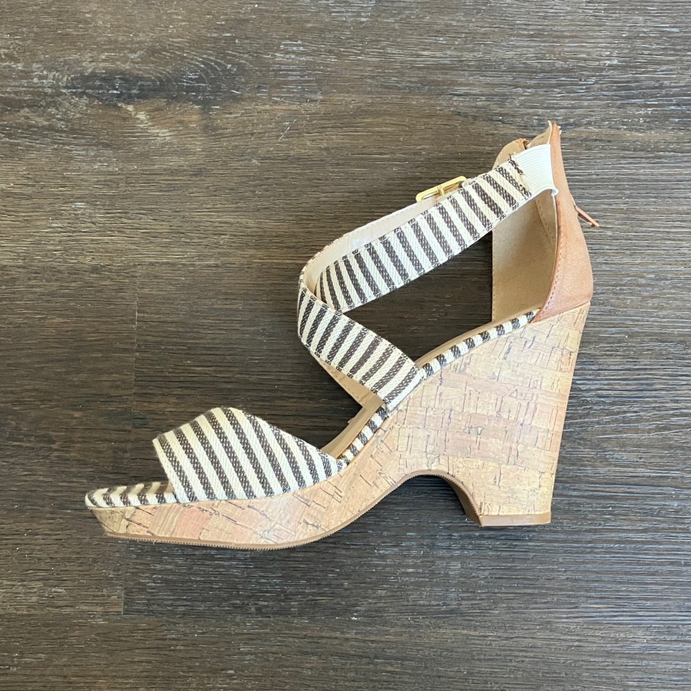 Attention Black and Tan Striped Wedges
